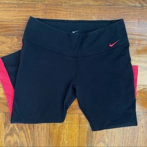 Nike Cropped Leggings